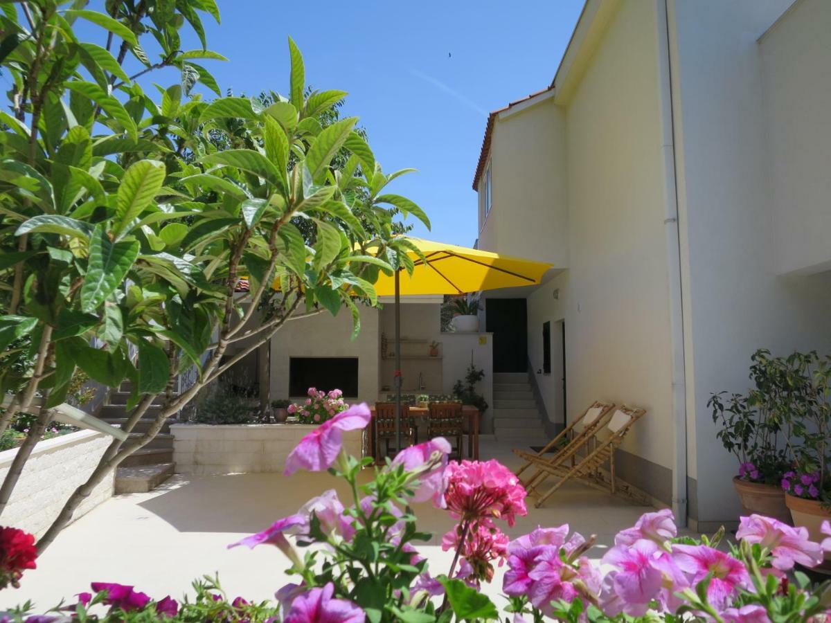 Apartments Kuzmanic Omiš Zewnętrze zdjęcie